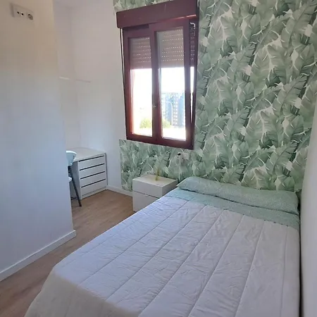 Habitacion 2º Dcha H-1 Vigo