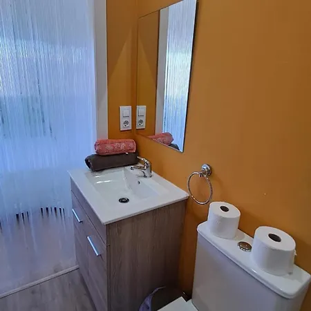 Habitacion 2º Dcha H-1 Vigo