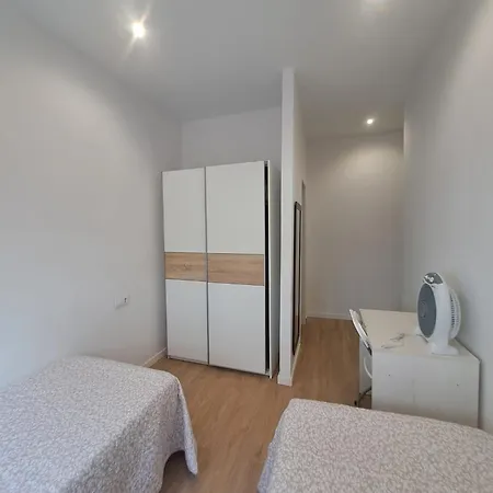 Проживание в семье 2º Dcha H-5 *