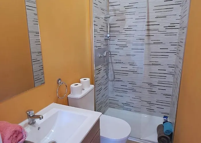 בית אירוח 2º Dcha H-5 ויגו